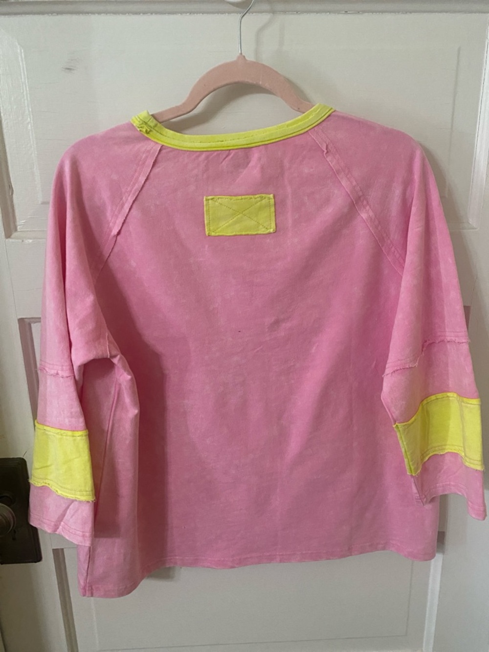 Sage & Fly Pink Floral Appliqué Crewneck Top - Picture 5 of 9